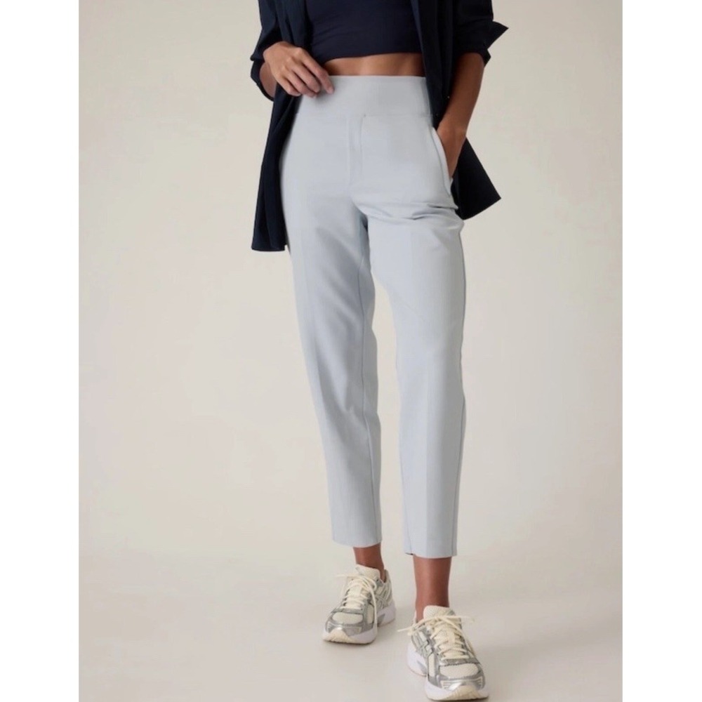 Athleta Endless High Rise Pants Women's Sz 2 Tapered Zip Pockets Snowfall Blue
